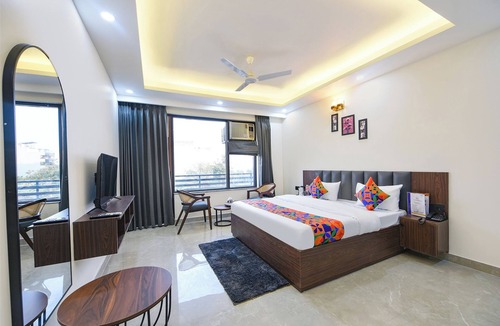 Gurugram Hotel | Fabhotel Rr Premium