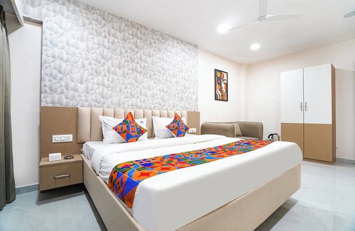 Kothrud Hotel | Fabhotel Sahyadri Mantram