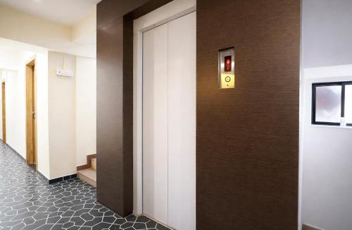 Chembur East Hotel | FabHotel Samrath