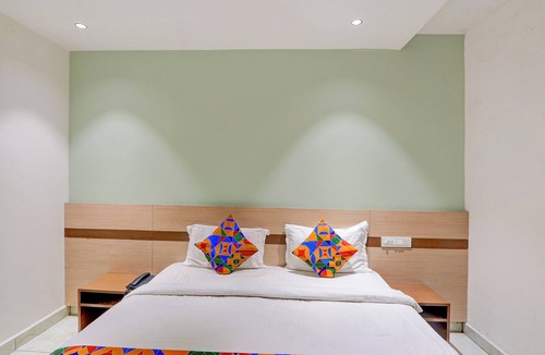 Hanmakonda Hotel | Fabhotel Silver Cloud