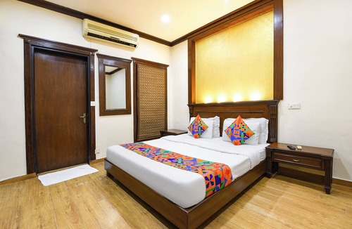 DLF Phase 3 Hotel | Fabhotel Siris 18