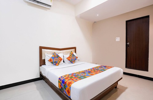 Thane West Hotel | Fabhotel Sk Galaxy