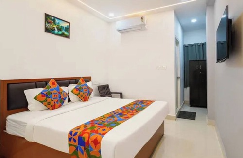 Medchal Hotel | Fabhotel Sree Laveeza
