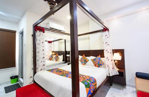 Kukatpalli Hotel | FabHotel SRH Pride - Nr Hitech City Railway Station