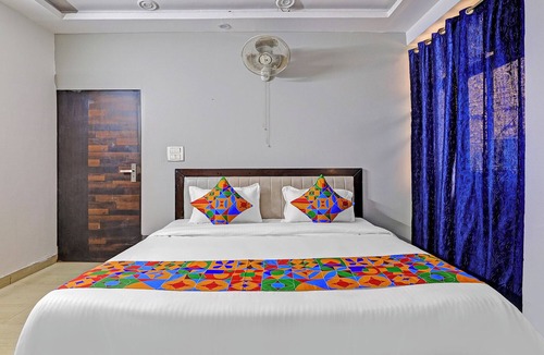 Sector 49 Hotel | Fabhotel Stay Inn I