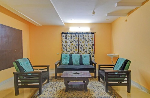 Jubilee Hills Hotel | FabHotel Sun Mint - Jubilee Hills