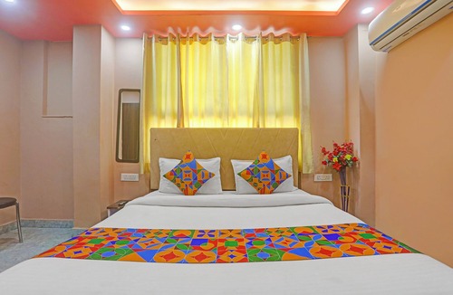 Danapur Hotel | Fabhotel The Buddha Residency