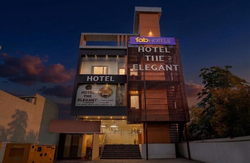 Meerut Hotel | FabHotel The Elegant - 150 Meters From Delhi Public School Meerut