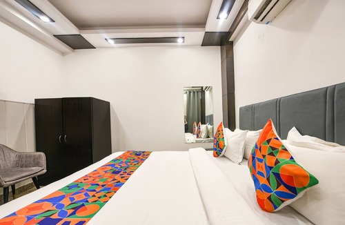 Kalkaji Hotel | Fabhotel The Heritage