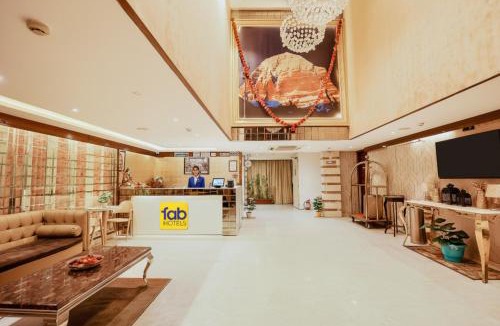 Adarsh Nagar Hotel | FabHotel The Kailash Dev - Nr Adarsh Nagar Metro