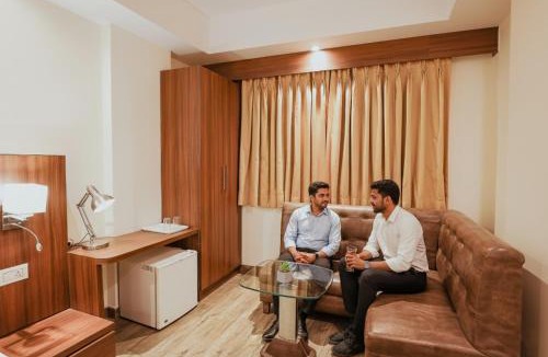 Adarsh Nagar Hotel | FabHotel The Kailash Dev - Nr Adarsh Nagar Metro
