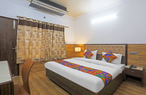 Vasant Kunj Hotel | Fabhotel Vasant Villa