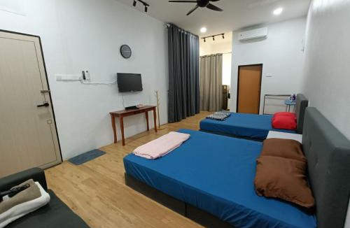 Kampung Maligai House | Fadli HOMESTAY
