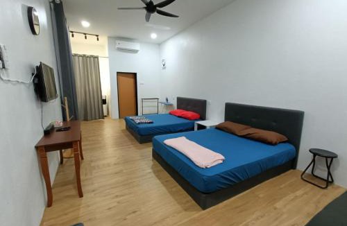 Kampung Maligai House | Fadli HOMESTAY