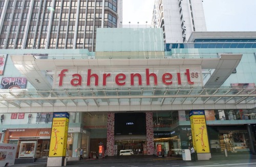 Bukit Bintang Apartment | Fahrenheit 88 Suites Bukit Bintang by Roseline, 3 Rooms 3 Baths w/PNB 118 view