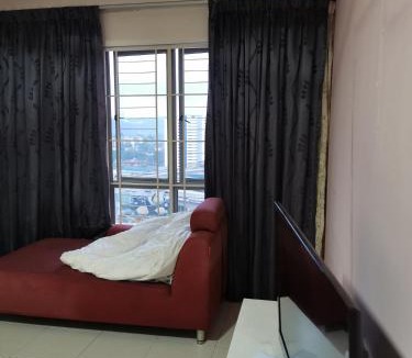 Bandar Tun Razak House | Faiaz Guests house
