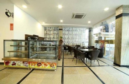 Madhapur Other | Falcons Nest Lariviera - Economy Room