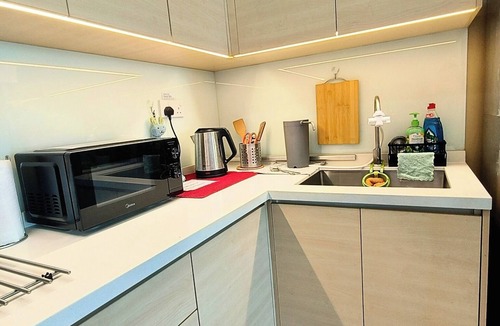 Bandar Perda Apartment | Family 2BR Quiet Stay Near KPJ Hospital with Free Parking