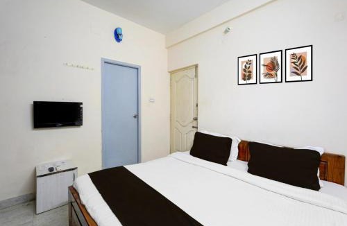 Paharganj House | Family & Comfort stay - Main Bazar New Delhi