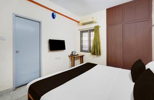 Paharganj House | Family & Comfort stay - Main Bazar New Delhi