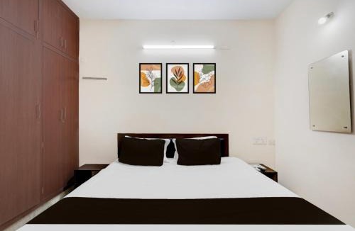 Paharganj House | Family & Comfort stay - Main Bazar New Delhi