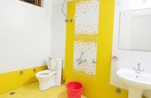 Indira Nagar Hotel | Family friendly rooms in Lucknow