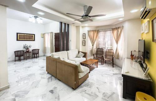 Subang Jaya House | Family House - My Garden House USJ by Airhost