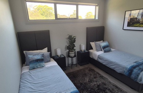 Yarrambat Other | Family Luxury Country Retreat Pool & Spa – Lodge 1