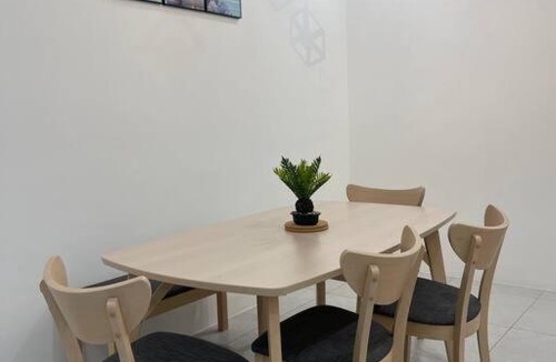 Kampung Masjid Timah Apartment | Fantastic View, Cozy and Lovely 3BR Condo at Meritus Residensi