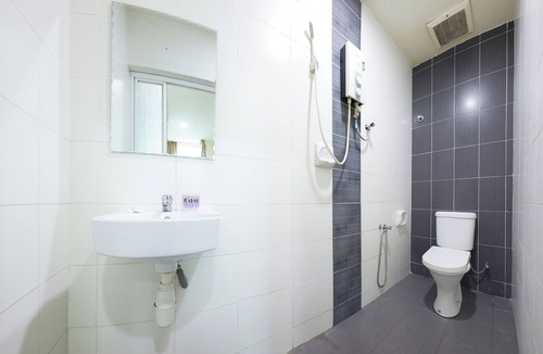 Batu Caves Hotel | Fast Hotel Sri Gombak Near Batu Caves