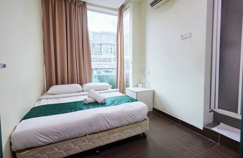 Batu Caves Hotel | Fast Hotel Sri Gombak Near Batu Caves