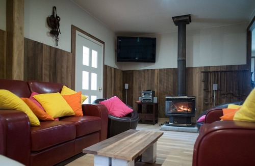 High Range House | Fentons Run, Private Contained cottage converted from a Stable