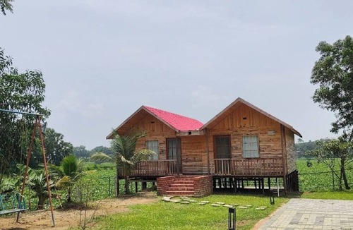 Gazipur District Hotel | Fiona Luxury Resort