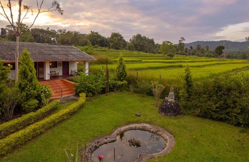 Kushalnagar House | Firefly By The River with Breakfast - Coorg