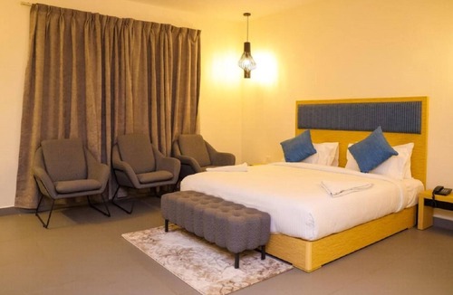 Perungudi Hotel | First Inn Hotels
