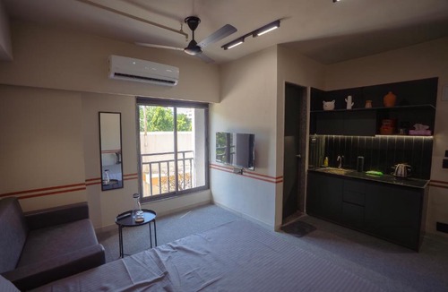 Ahmedabad Apartment | FLH Residences, Ambawadi