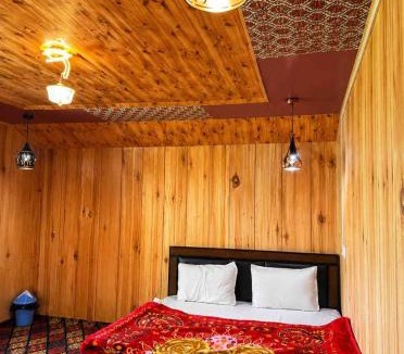 Gulmarg House | Forest Glen Cottage