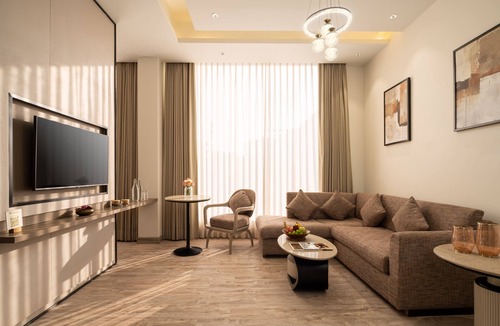 Gurugram Hotel | Foxtrail Sector 60- AM Hotel Kollection