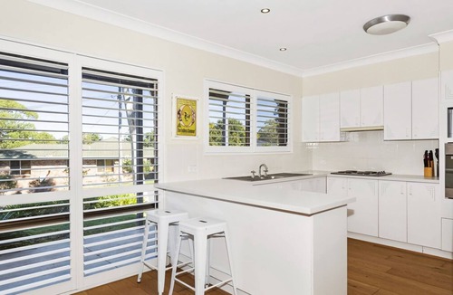Mollymook Beach House | FREE NIGHT. Pay for 2 stay for 3