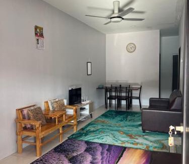 Kota Setar District House | Free wifi ADMAN HOMESTAY ALOR SETAR