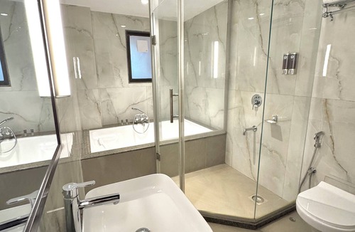 Mira Bhayandar Hotel | Freesia By Express Inn
