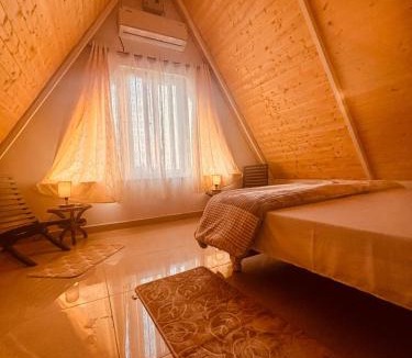 Sidhpur House | Frogs Aviator's Cottage