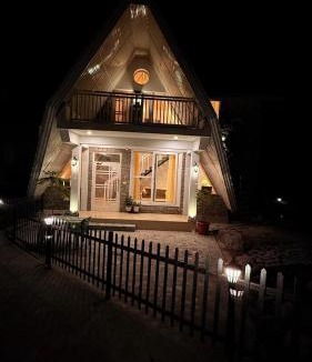 Sidhpur House | Frogs Aviator's Cottage