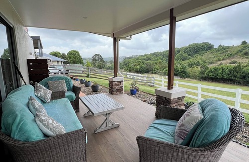 Boat Harbour Cottage | Fully Accessible 2 bed Farm Stay
