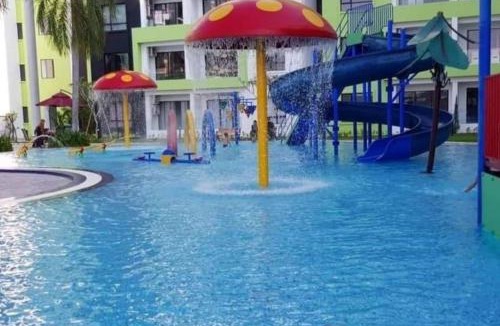 Kampung Kuala Pari Apartment | Fun GFloor Poolside Waterpark Manhattan Ipoh