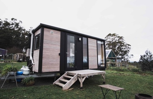 Mirboo North House | Funky Tiny Summary:E