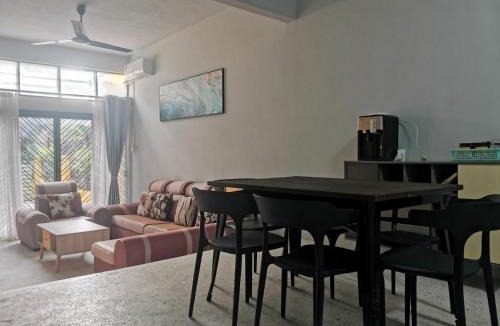 Kampung Pokok Asam Apartment | Fuxi holiday Nagoya villa 富囍休闲名古屋度假别墅兰卡威