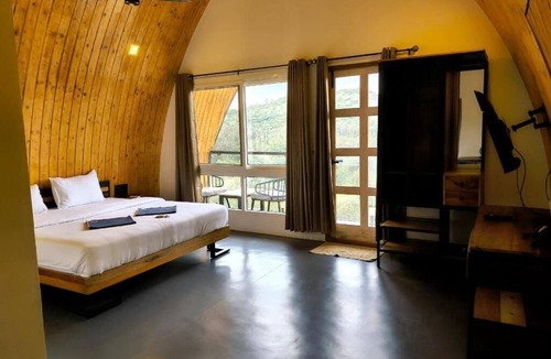 Namakkal Hotel | Gambhiraa Resorts
