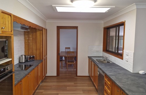 Bomaderry House | Gateway to Shoalhaven. Winter specials available now.