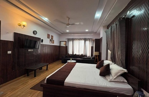 Vrindavan House | Gayatri Seva Dham